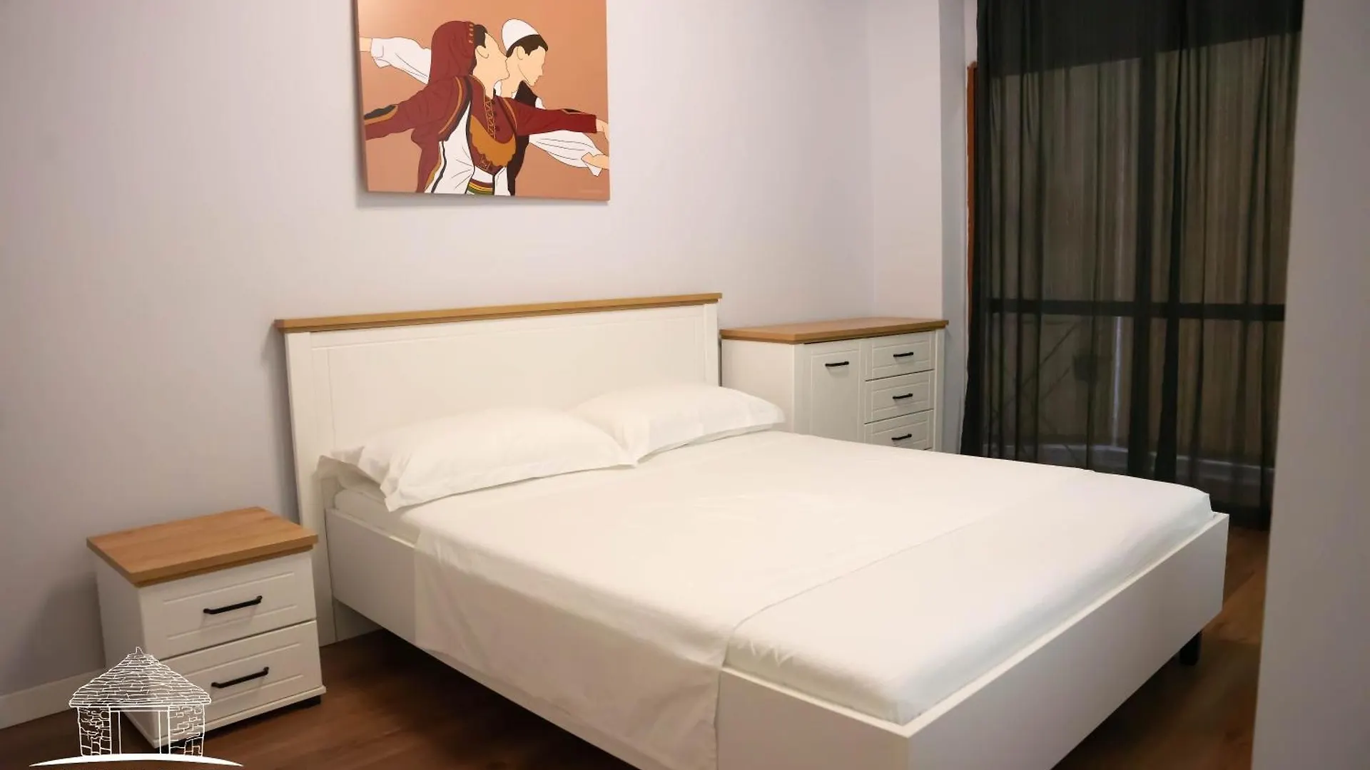 Agron'S Suite Tirana Apartment